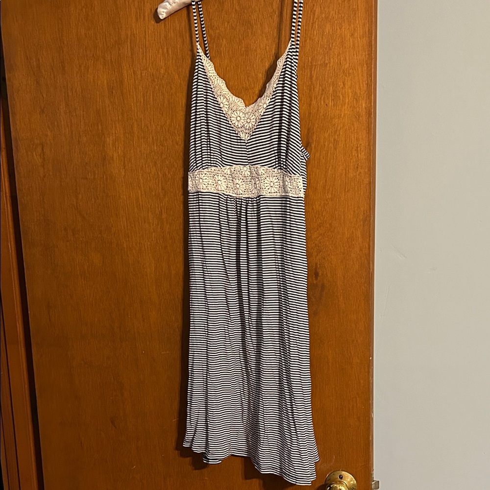 Striped Lace-Trimmed Nightgown and robe